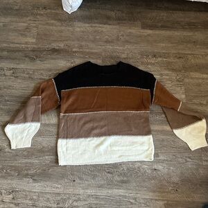 Cozy fall sweater | brown, black, and white | super cute!